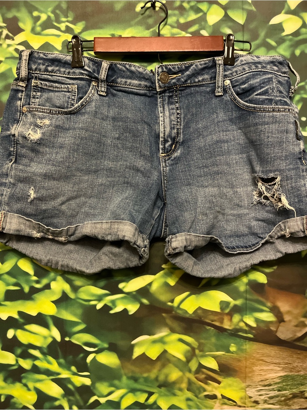 Silver Jeans Distressed Rolled-Hem Denim Shorts - Blue